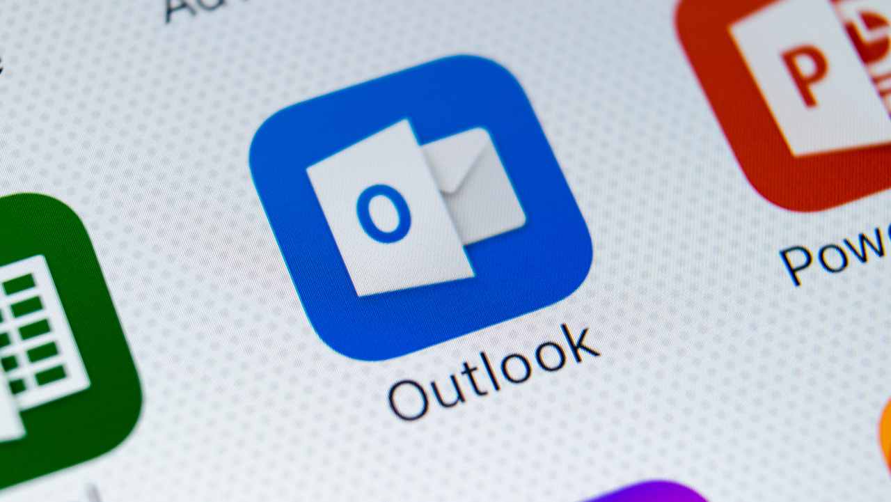 Microsoft al lavoro su Outlook Lite, versione ultra veloce e leggera per i dispositivi con Android OS