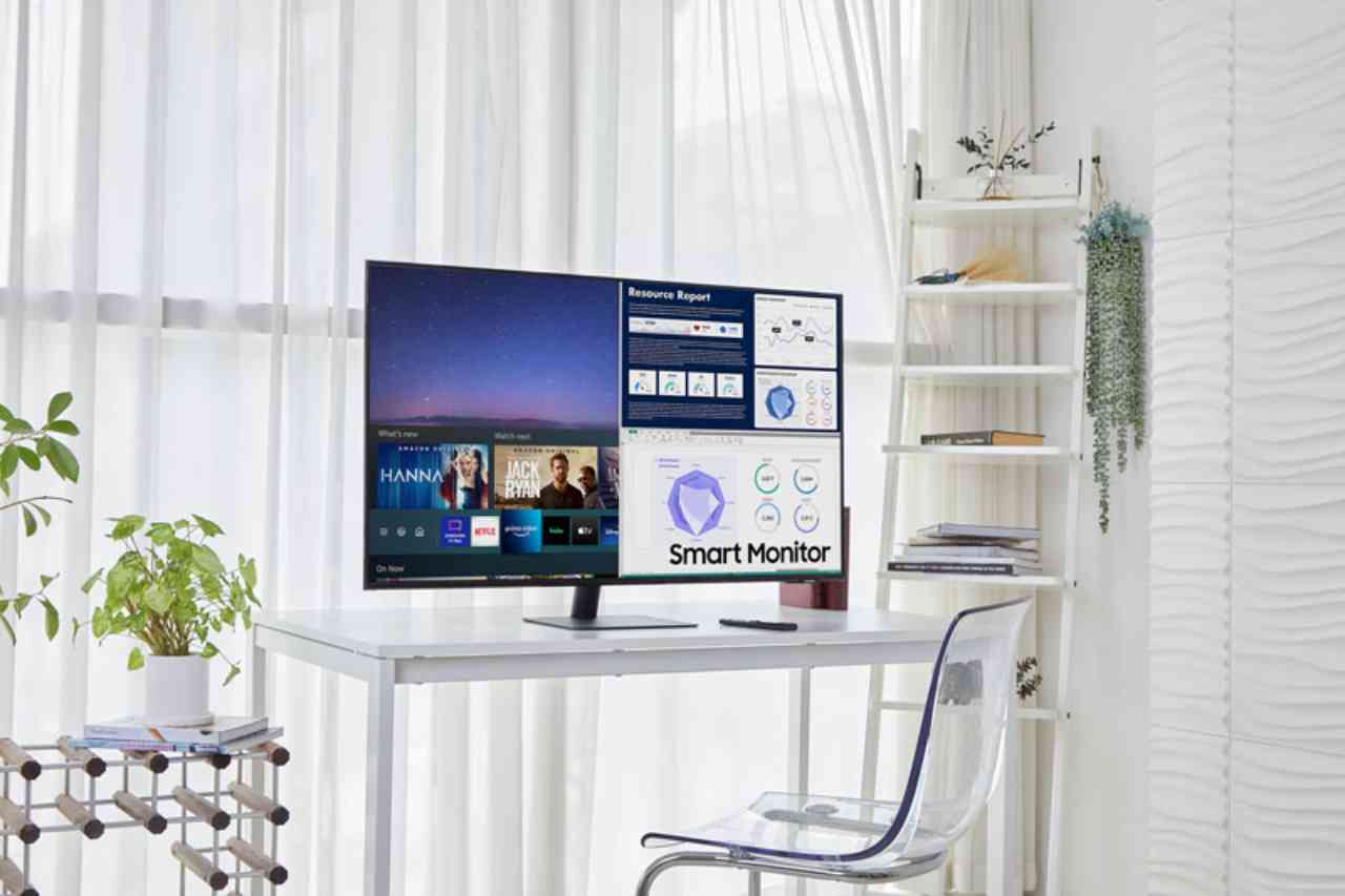Samsung Monitor Smart M5, 28/7/2022 - Computermagazine.it