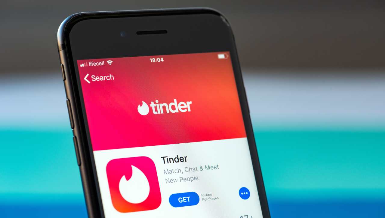 Tinder, ecco tutti i segreti per utilizzarlo al meglio, l'app non ha più segreti