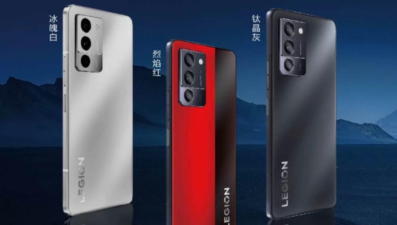 Lenovo Legion Y70, il nuovo gaming phone con refresh a 144Hz e sistema di raffreddamento incredibile