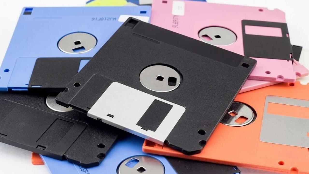 Giappone vs floppy disk, 5/9/2022 - Computermagazine.it