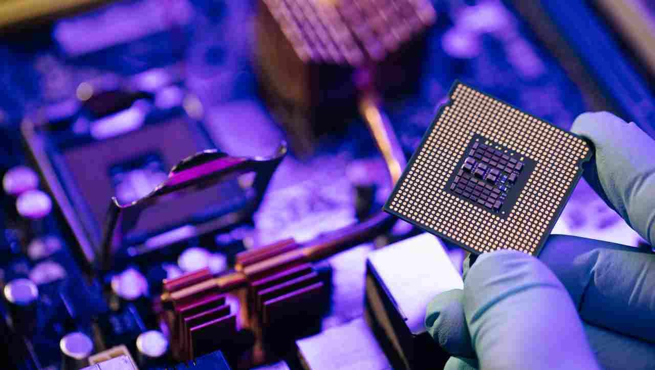 Intel interrompe una storia che durava da 30 anni: addio a Celeron e Pentium