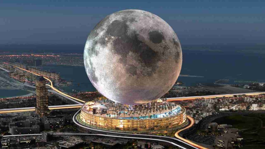 Turismo spaziale? Lo possiamo fare sulla Terra andando dentro questo gigantesco ristorante a forma di Luna