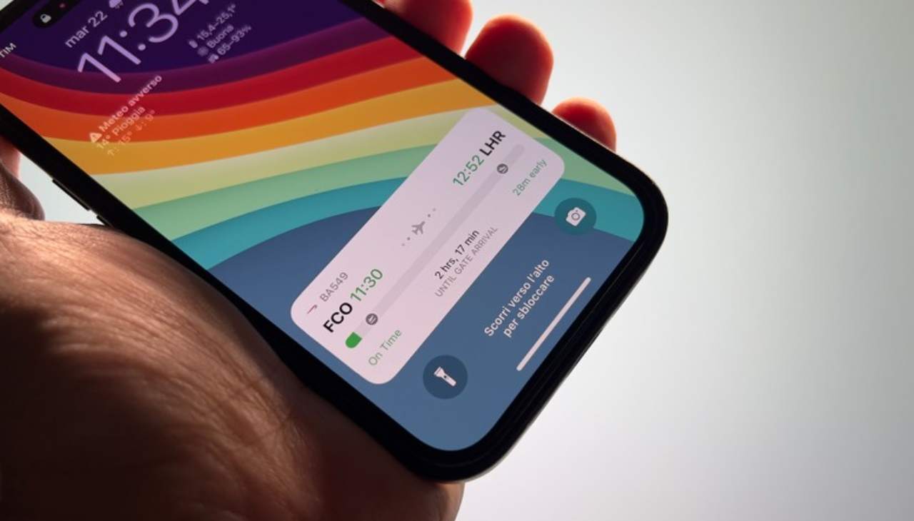 Flightly è l'applicazione che fa per te se vuoi partire, ti accompagnerà durante il viaggio anche in modalità aereo