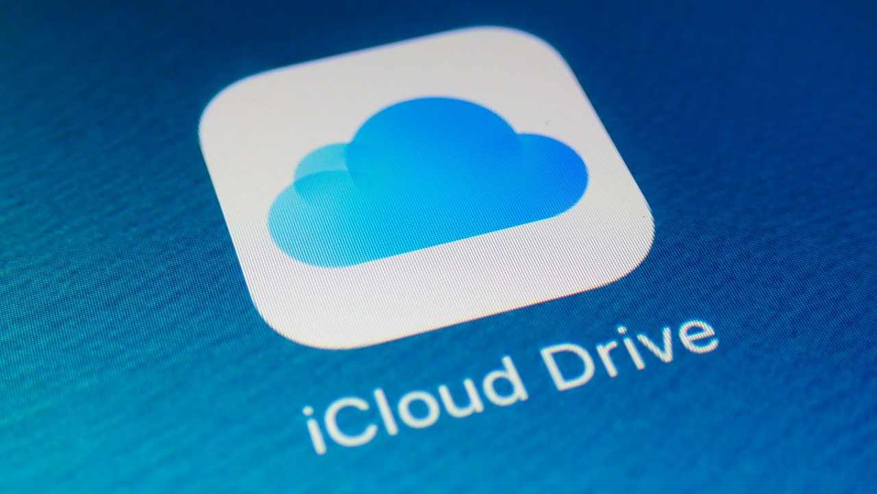 Ancora problemi per Apple: su Windows, iCloud corrompe i video e mostra foto private di altri