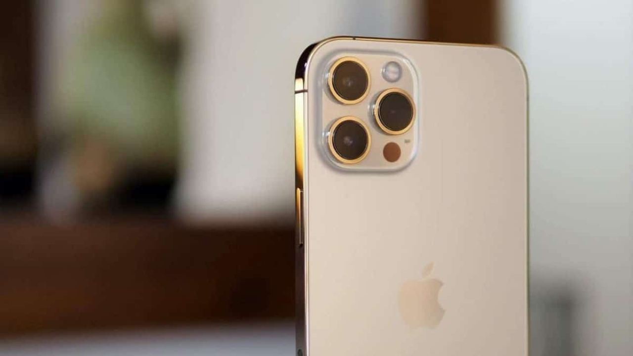 iPhone 15 porta novità pazzesche, Il modulo fotocamera sembra incredibile