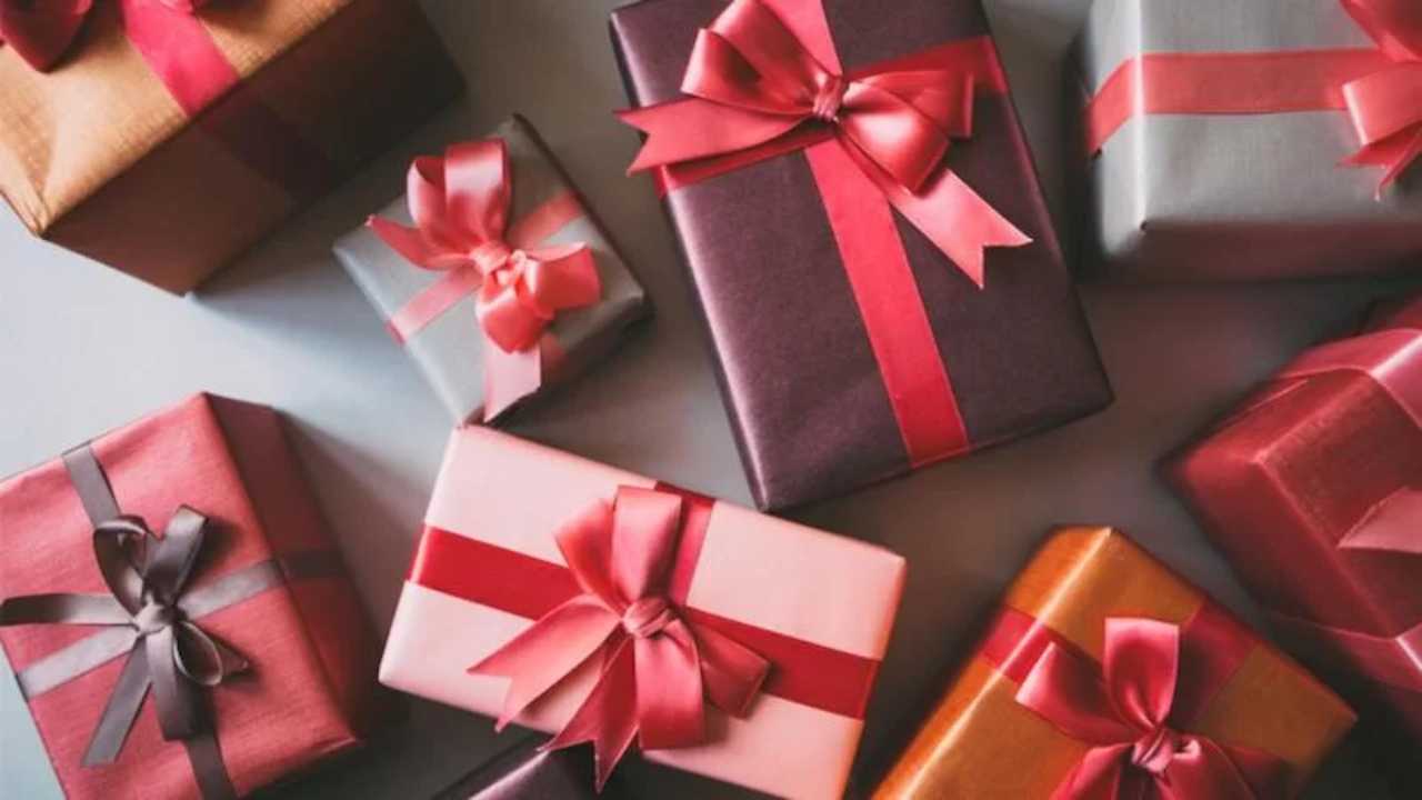 Non farti trovare impreparato a Natale, ecco una lista dei migliori regali tech che puoi fare a tutti