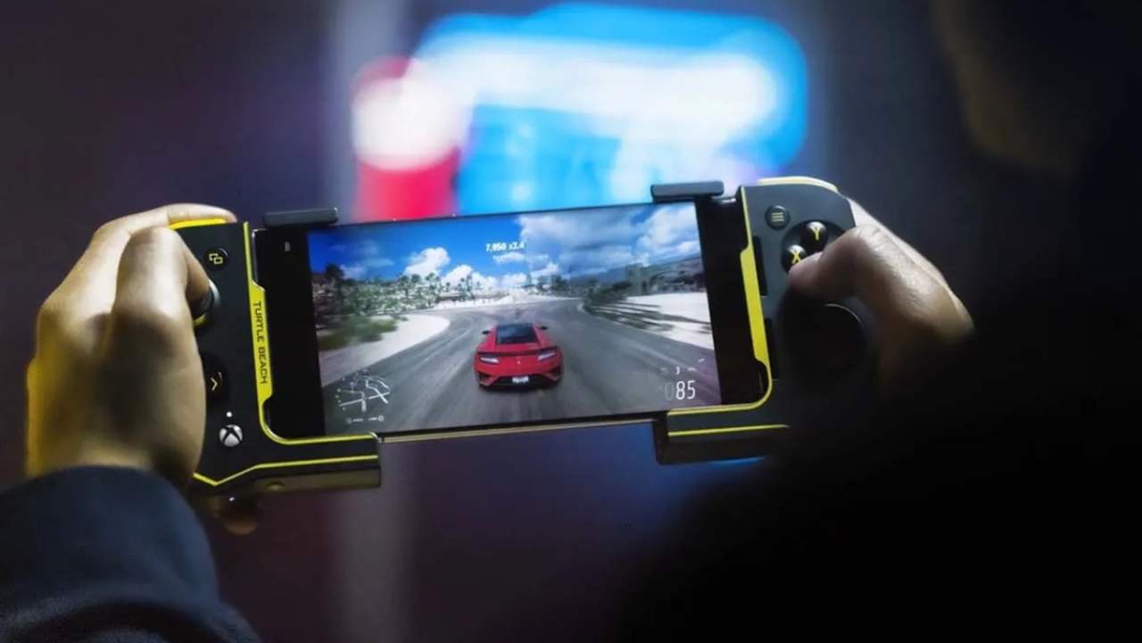 Trasformare il proprio smartphone in un gaming phone è possibile con Turtle Beach, ecco come