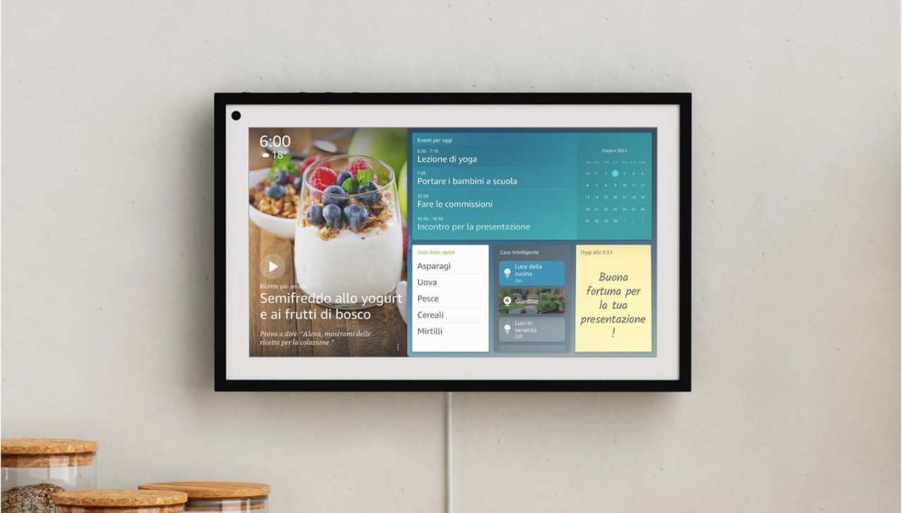 Amazon Echo Show 15 arriva in TV, puoi usarlo come Fire Stick grazie al nuovo update
