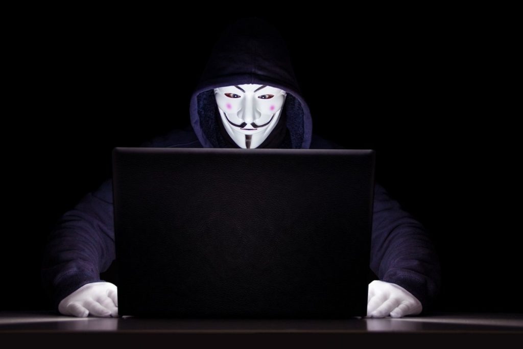 Sicurezza violata per tantissimi utenti