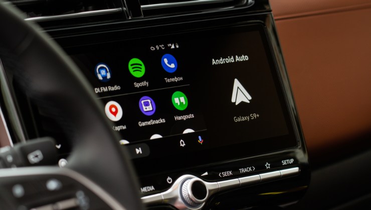 Android Auto introduce le videochiamate in auto