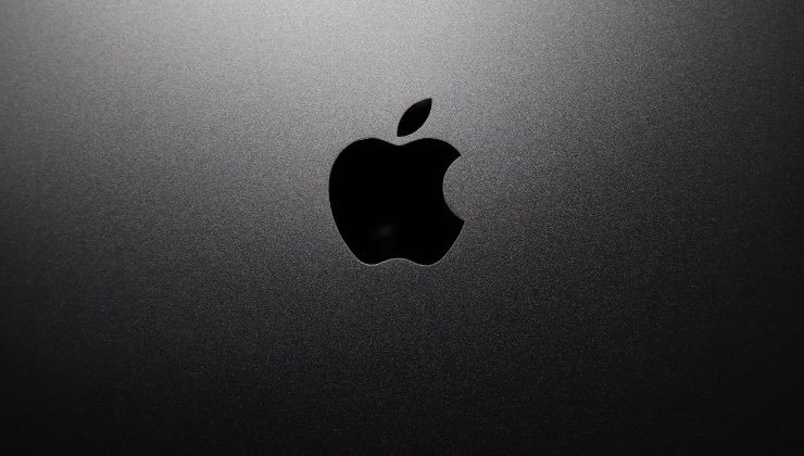Problemi per un ex dipendente di Apple, è stato accusato di frode