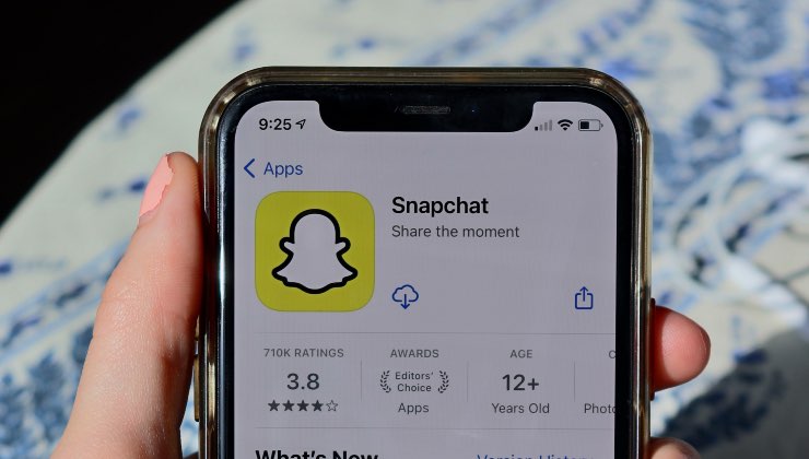 Snapchat fa scattare l'allarme tra i genitori