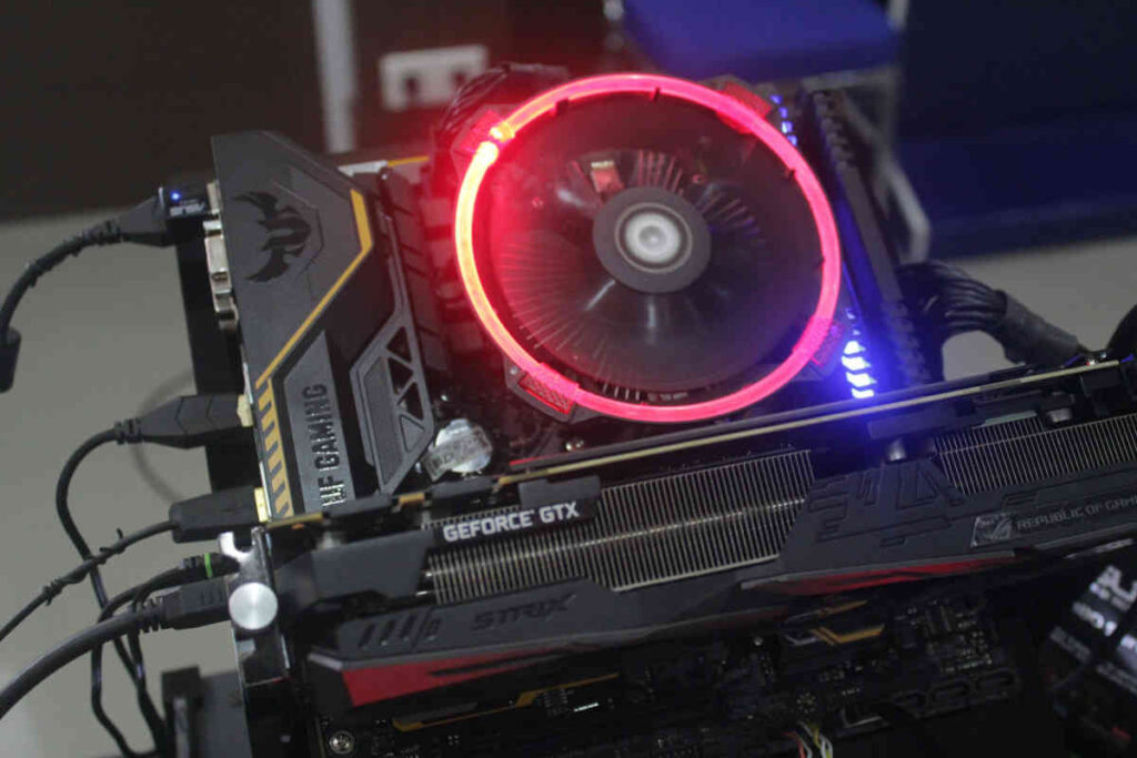 Ventola per PC a illuminazione RGB